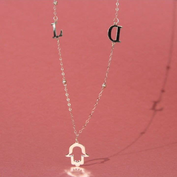 Collier khmissa lettres en Or 18K